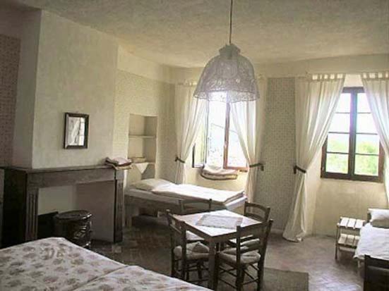 מלון Montjay  Le Relais Des Baronnies מראה חיצוני תמונה
